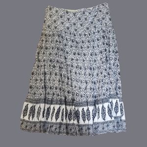 Champs Stretchy Women Skirt